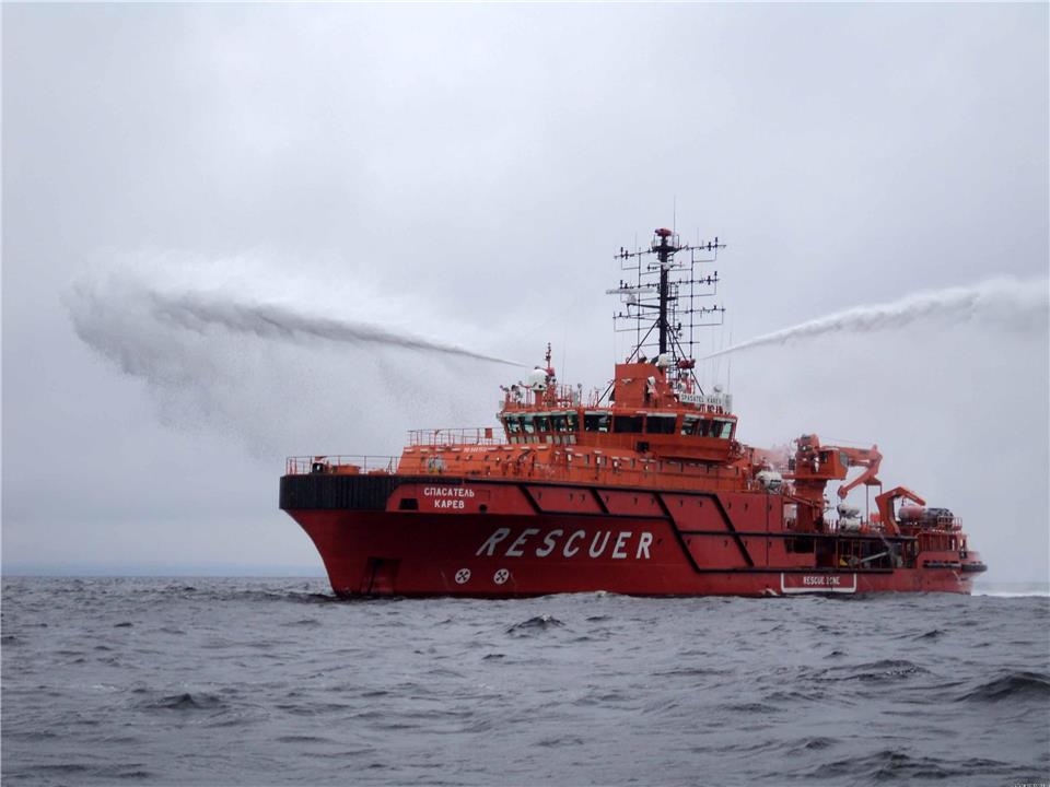 Спасательное судно ледового класса КМ Arc 5 1 AUT1-ICS Спасатель Карев на ходовых испытаниях