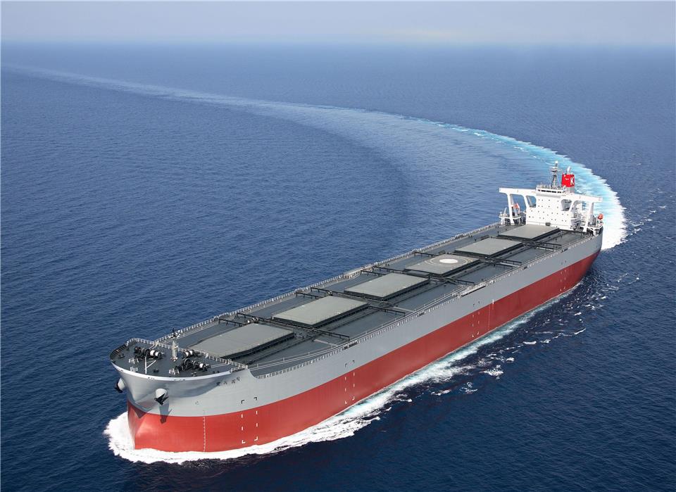 Panamax (Панамакс) Global Star – специальный балкериер для прохождения через Панамский канал
