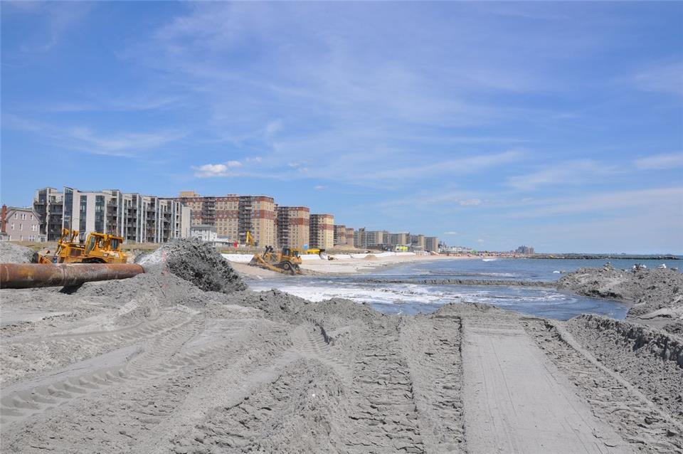 Расширение пляжной зоны в Bradley Beach